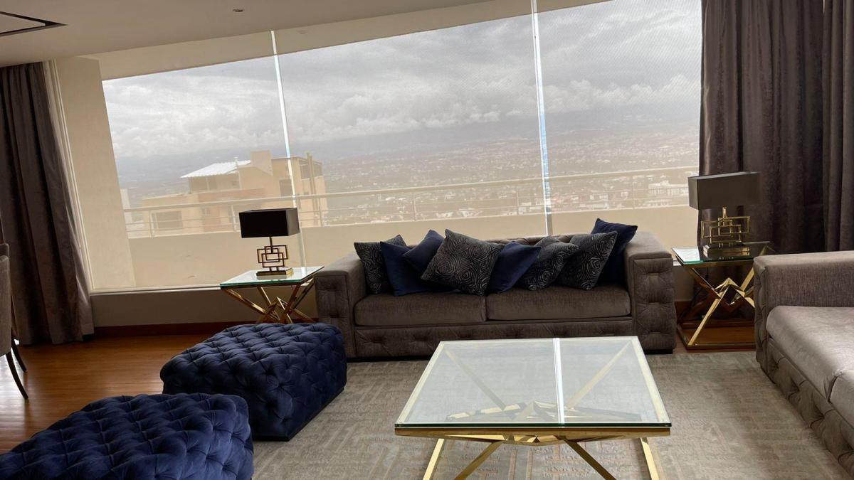 Cumbaya (Miravalle) Departamento Amoblado de Lujo — imagen 7