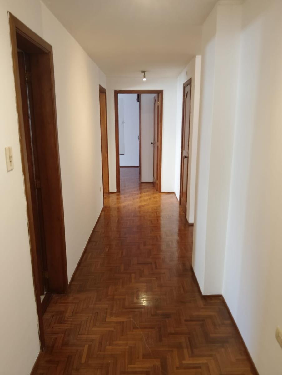 Departamento en Venta de Oportunidad en La González Suarez — imagen 6