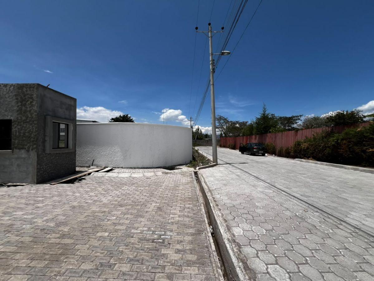 En Venta Ultimos 2 Lotes 1001 m² Cada Uno - Pifo — imagen 6