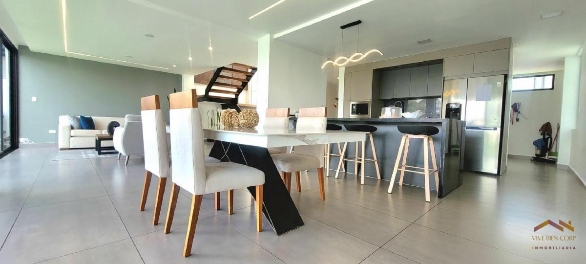 Casa en Venta en Conjunto con 120 m² Jardín Posterior — imagen 5