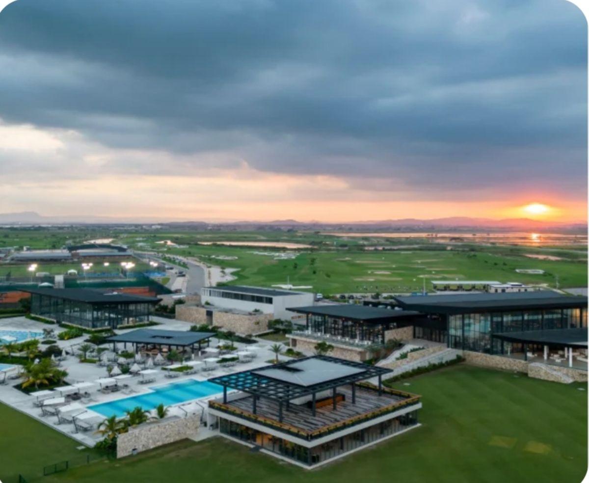 Venta de Terreno Esquineroen La Urbanización La Reserva del Golf, Guayas — imagen 5