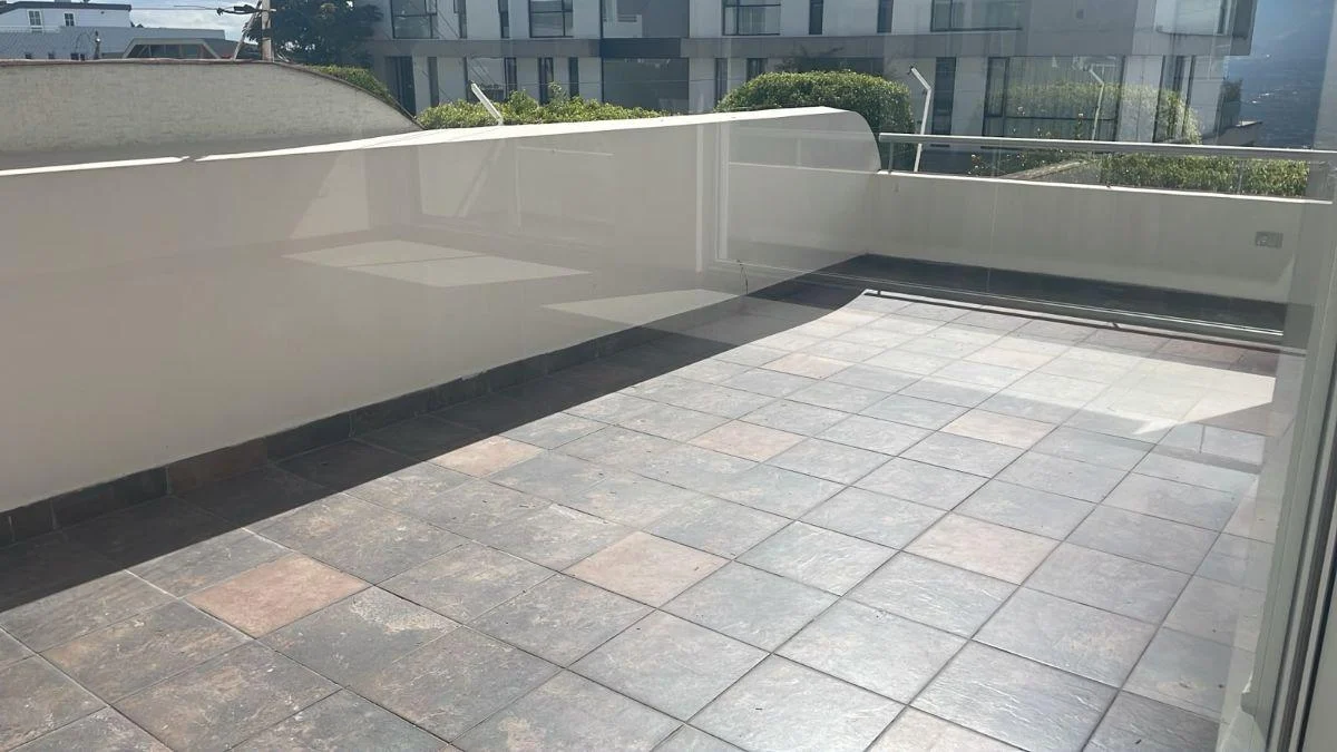 Vendo Departamento Amplio Terraza Balcón Urbanización Miravalle — imagen 6