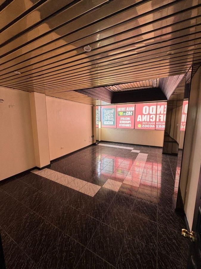 Oficina con Parqueo en Condominio Privado - Urdesa Central, Guayas — imagen 5