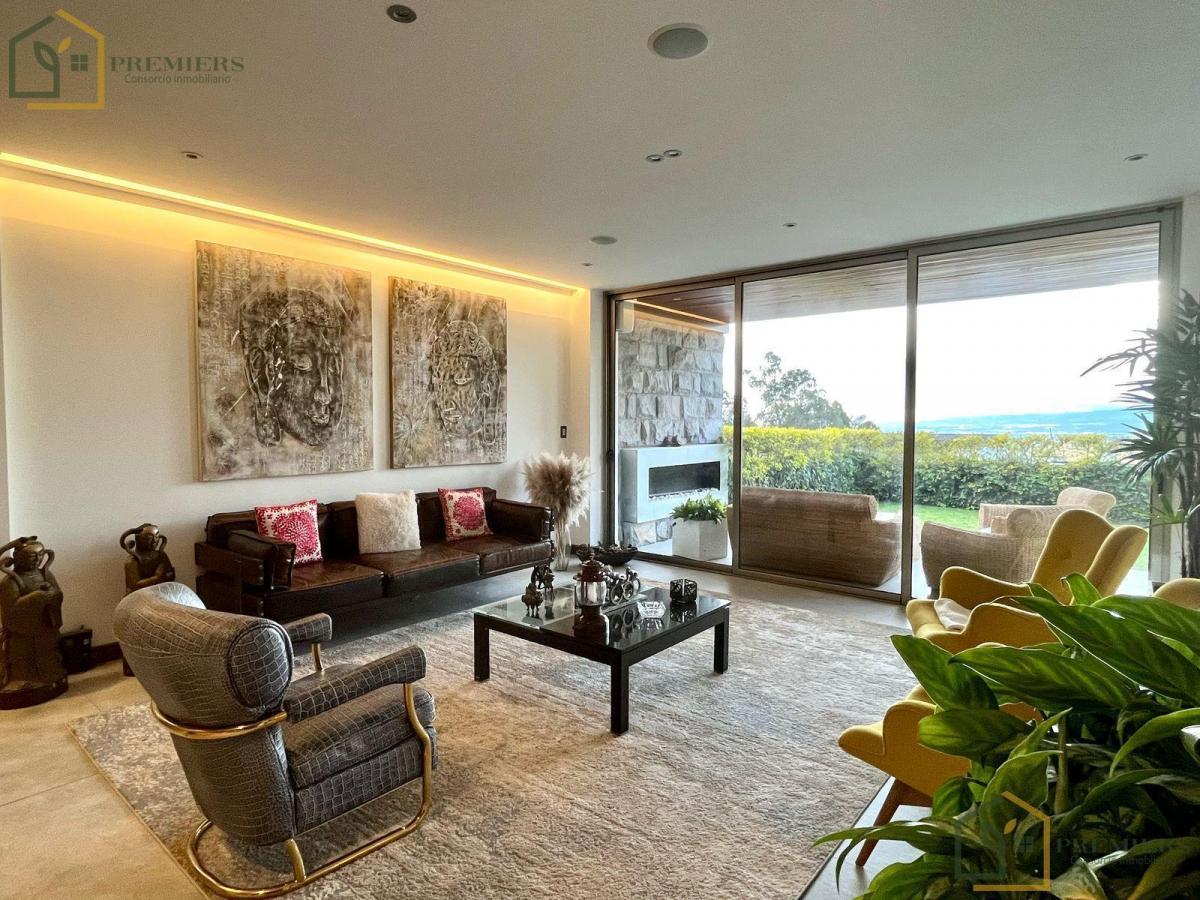 Casa Morderna Miravalle / Cumbaya *msb* — imagen 7
