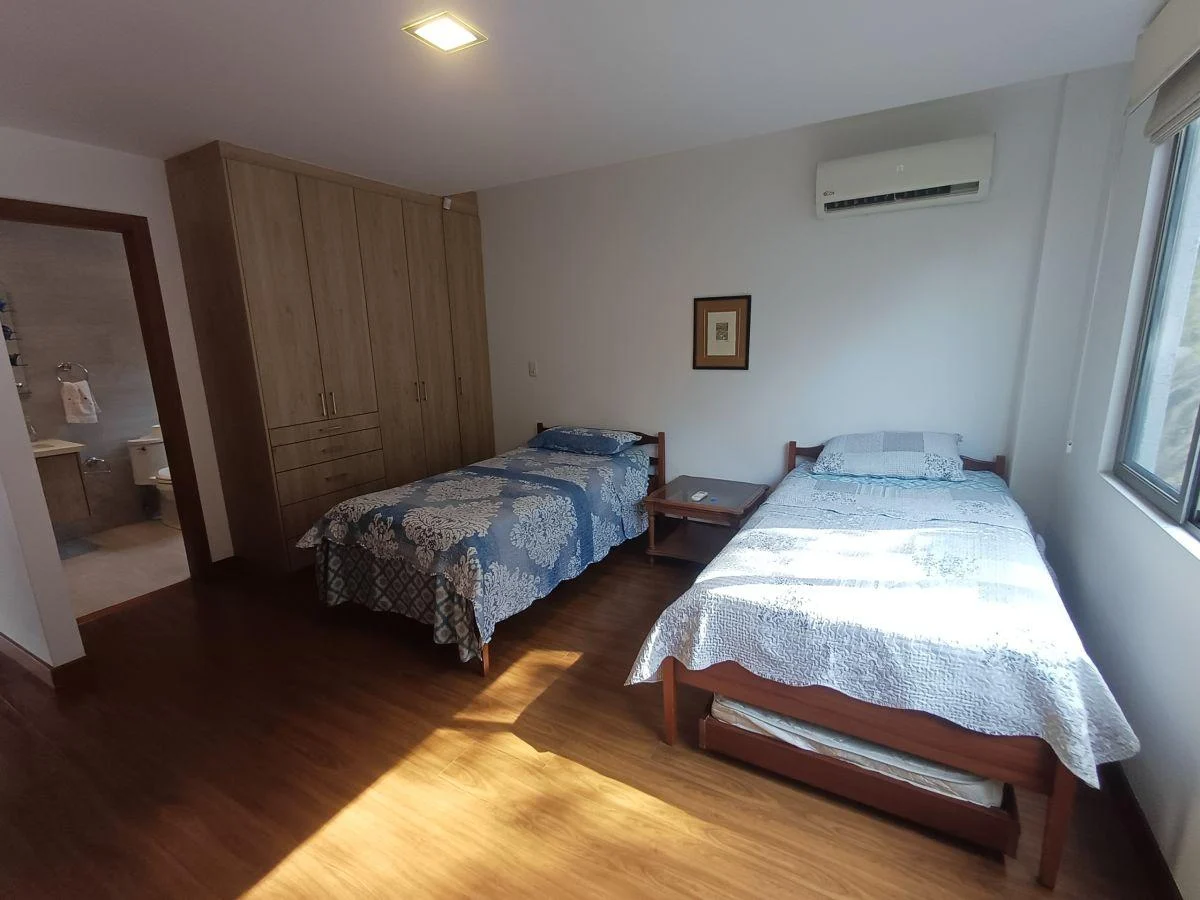 Casa en Venta, Urb. Los Parques en Ceibos, Guayas — imagen 6