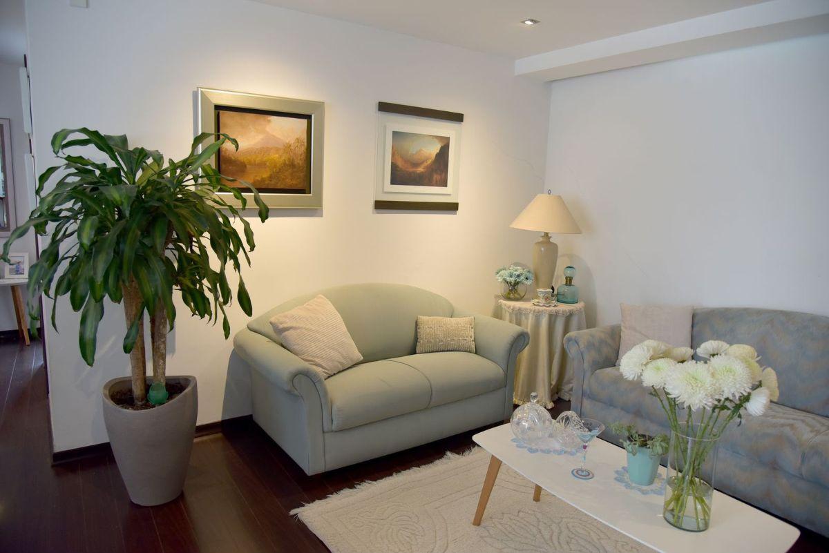 En Venta Estupendo y Muy Cómodo Departamento, 2 Dorm., Dentro de La Urb El Condado, Etapa 3. Provincia de Pichincha — imagen 7