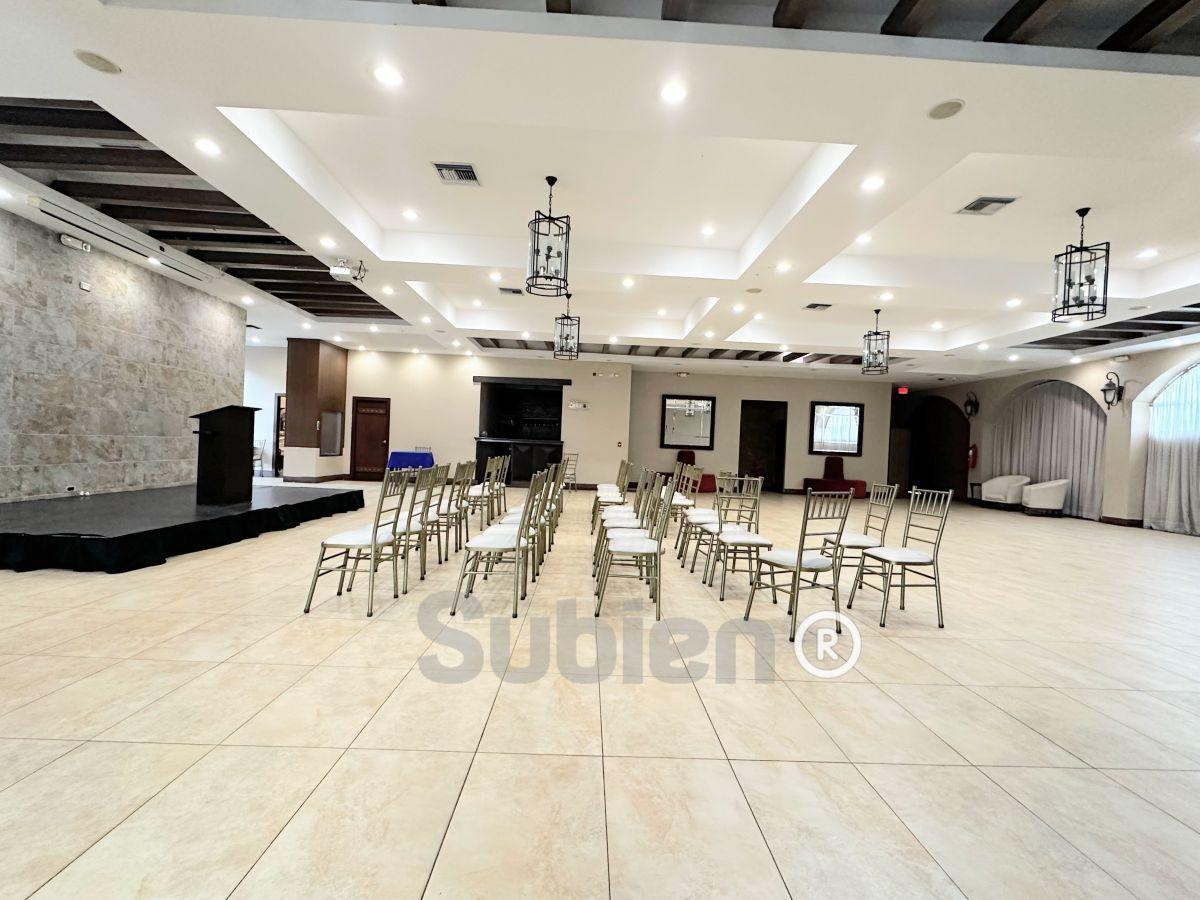Vendo Edificio Km 12 Via a La costa Planta Baja Más 2 Pisos Altos 1.832 m² Construcción Ascensor, Guayas — imagen 4