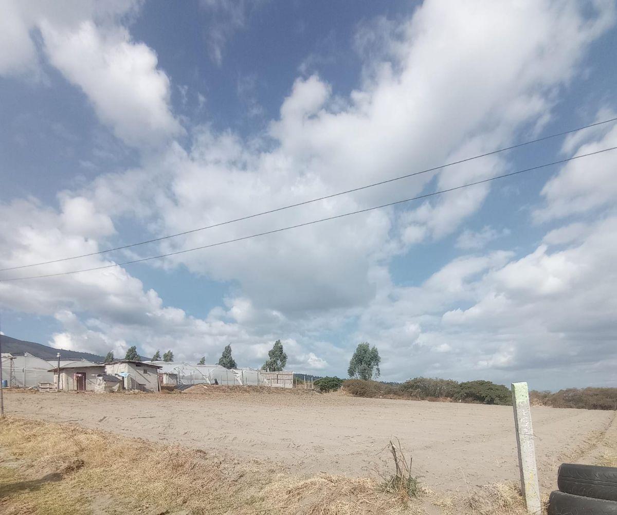 Terreno Plano en Venta 2.024 M²_ Malchinguí Barrio San Carlos. Provincia de Pichincha — imagen 8