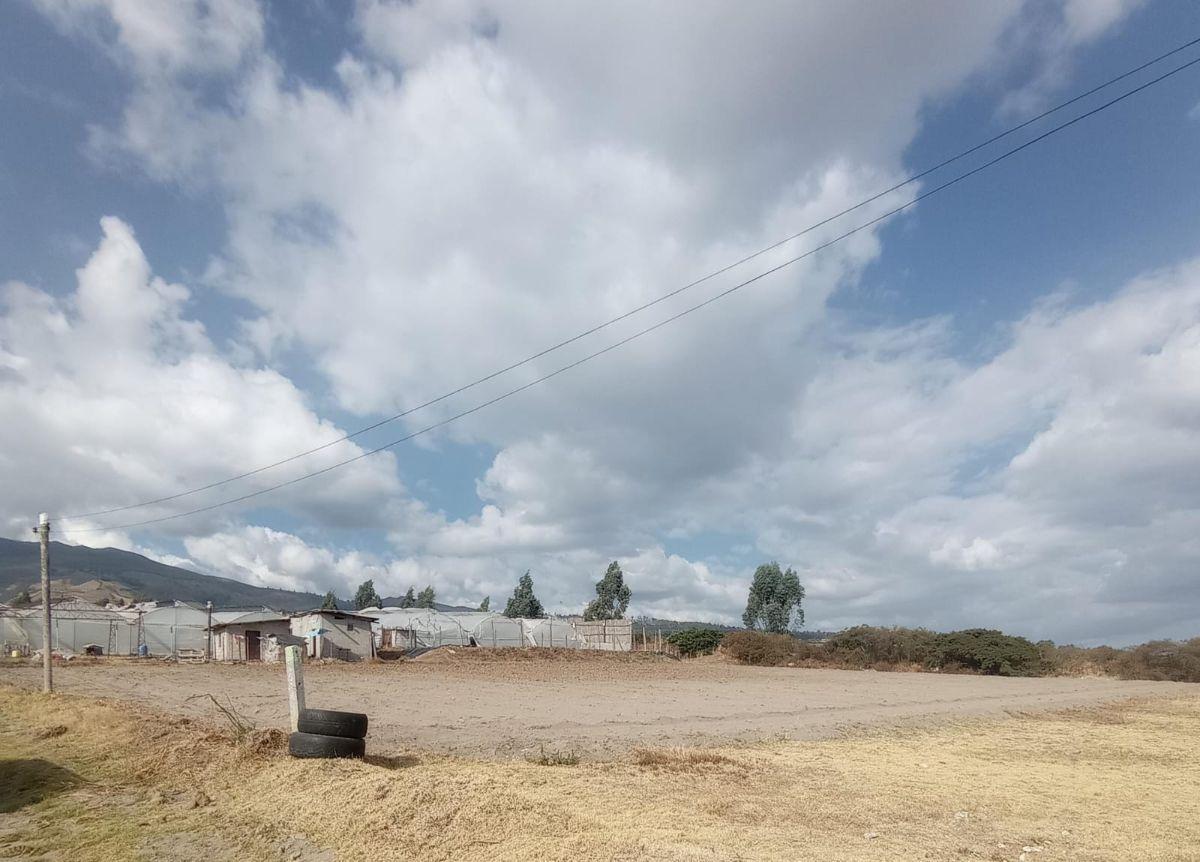 Terreno Plano en Venta 2.024 M²_ Malchinguí Barrio San Carlos. Provincia de Pichincha — imagen 6