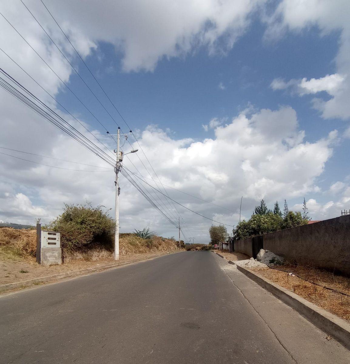 Terreno Plano en Venta 2.024 M²_ Malchinguí Barrio San Carlos. Provincia de Pichincha — imagen 4