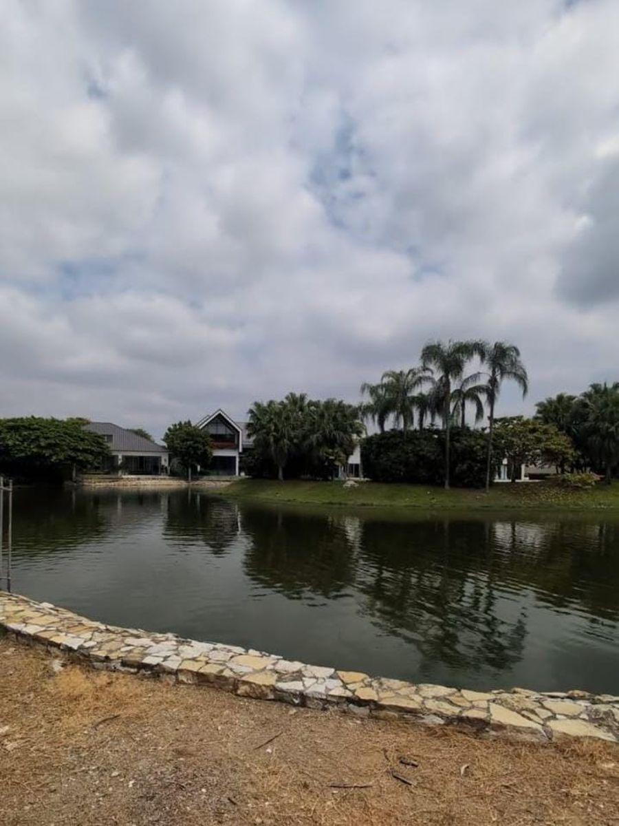 Mocoli, Hermoso Terreno con Vista Al Lago 1000 m². Guayas — imagen 9