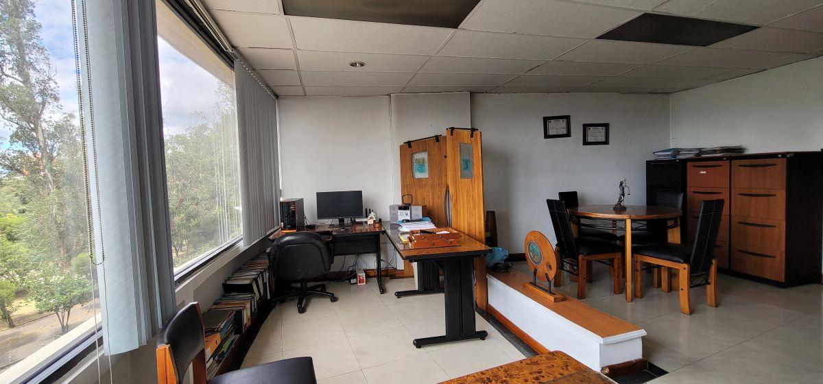 Oficina de 38 m² en Venta en Iñaquito — imagen 7