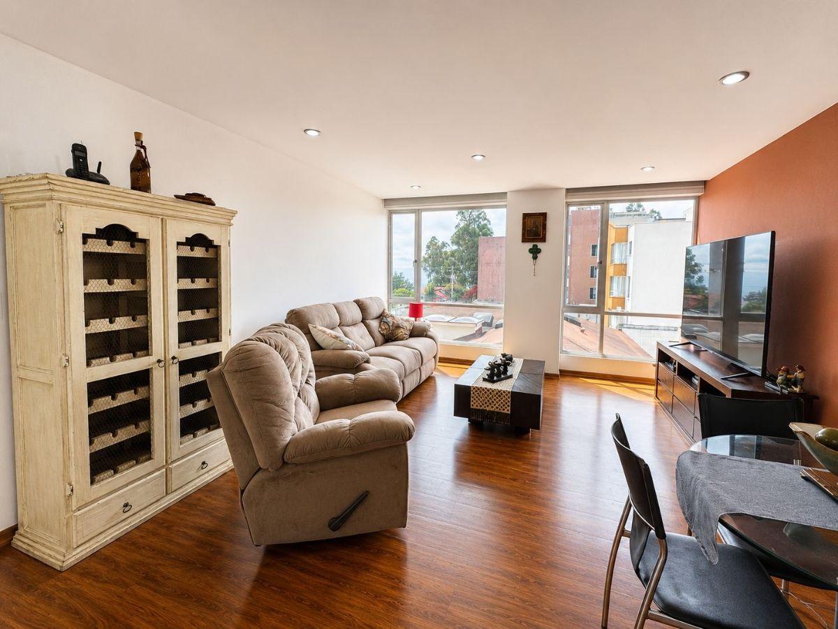En Venta Departamento con Balcón 95 m² - Dentro de Urbanización - Lomas de Monteserrin — imagen 8
