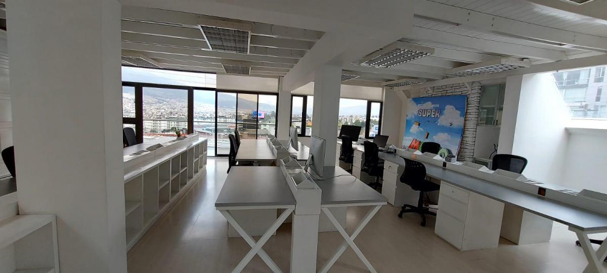 Se Vende Amplia Oficina Sector Batan Alto — imagen 10