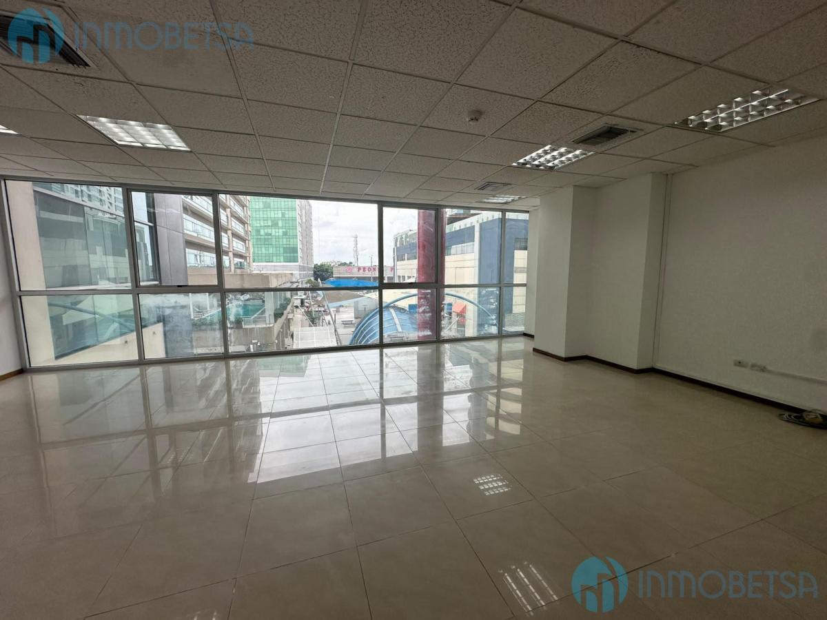 Oficina Moderna en Venta en Av Joaquín Orrantia, Edificio Trade Building (Zona Mall del Sol), Guayas — imagen 10