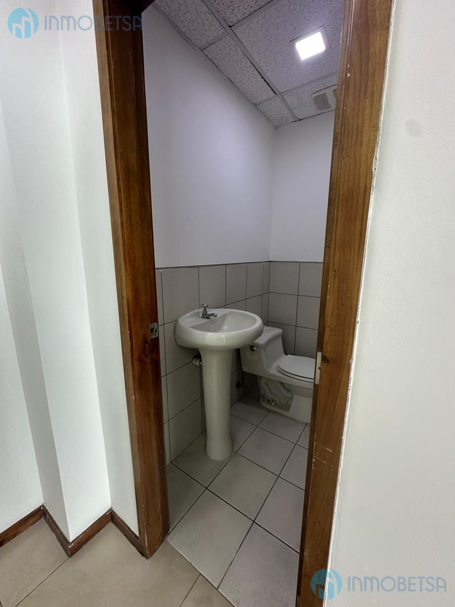 Oficina Moderna en Venta en Av Joaquín Orrantia, Edificio Trade Building (Zona Mall del Sol), Guayas — imagen 7