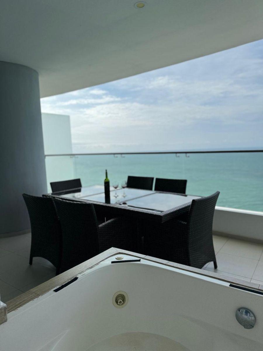 Departamento de 2 Dorm. en Venta en Tonsupa — imagen 10
