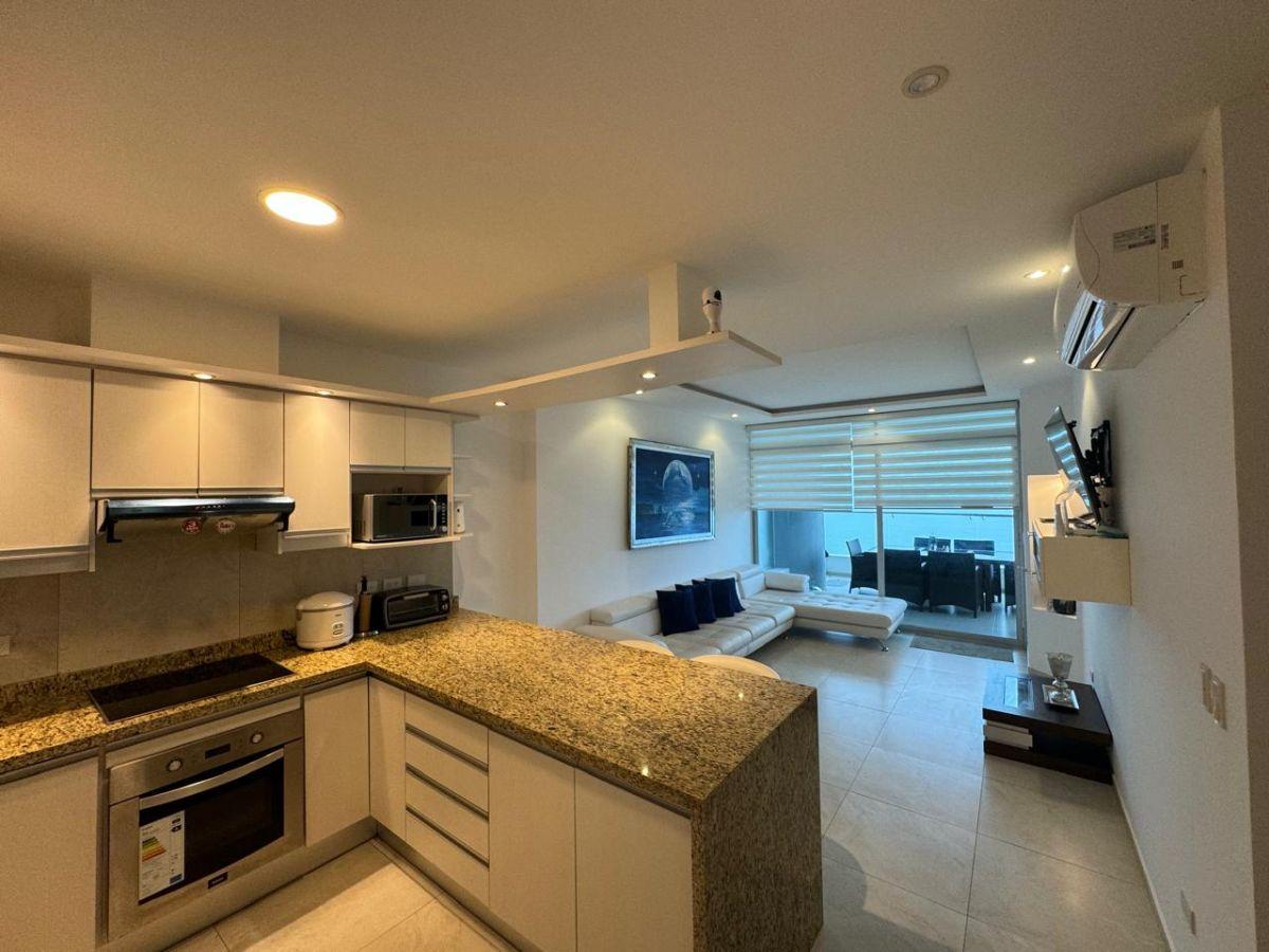 Departamento de 2 Dorm. en Venta en Tonsupa — imagen 6
