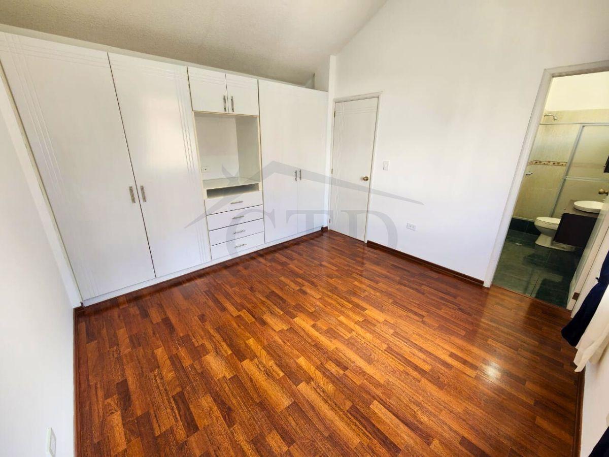 Venta Casa en Conjunto Sector Solca, Calle Los Anturios — imagen 4