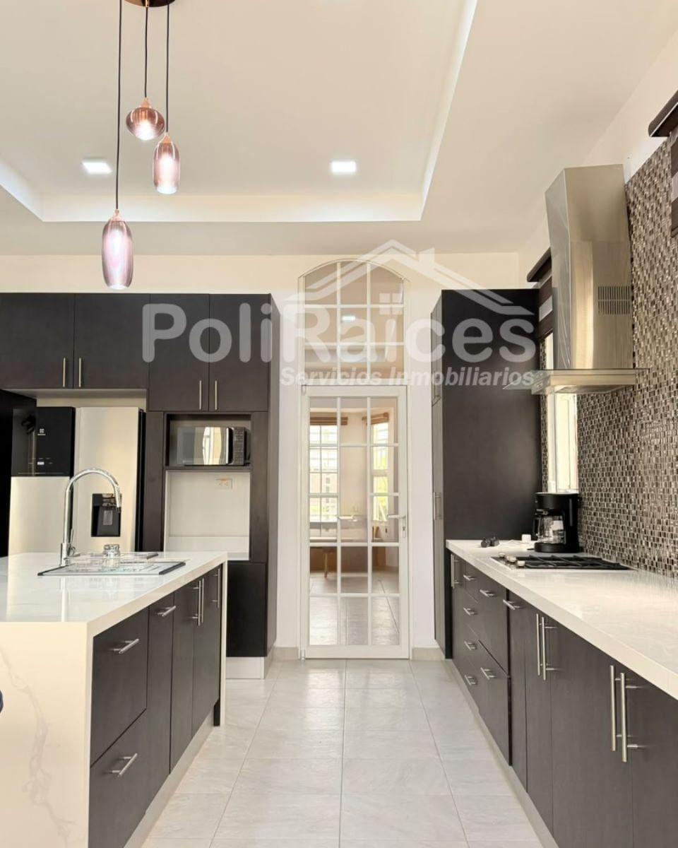 Vendo Espectacular Casa en Resort Via Punta Carnero, Salinas — imagen 6
