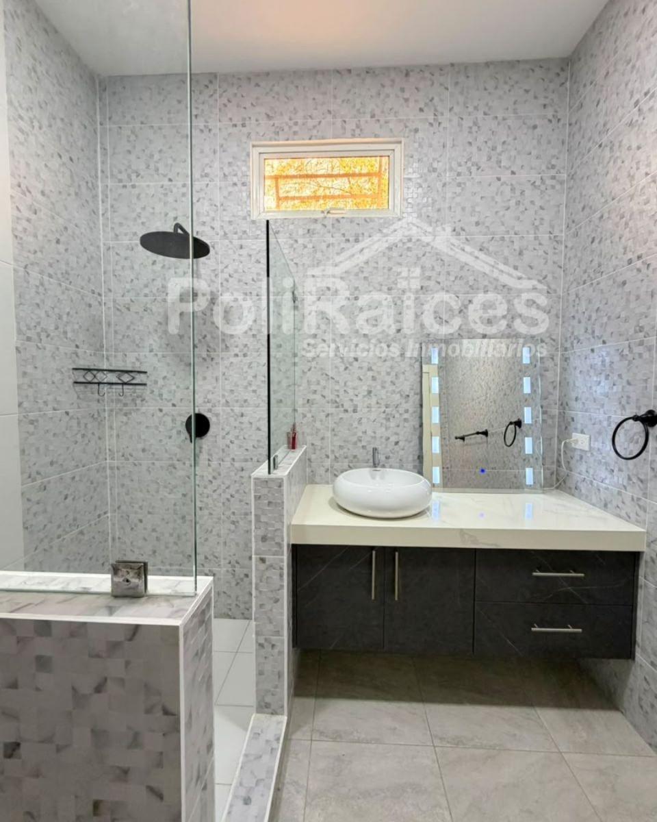Vendo Espectacular Casa en Resort Via Punta Carnero, Salinas — imagen 3