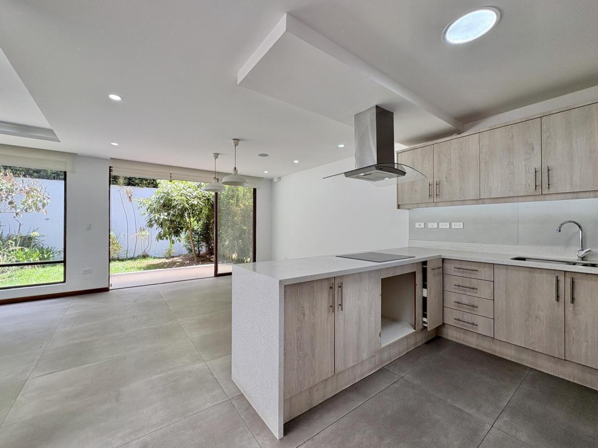 Casa en Venta Tumbaco – La Morita | 3 Dorm., Jardín, 2 Parqueaderos — imagen 10