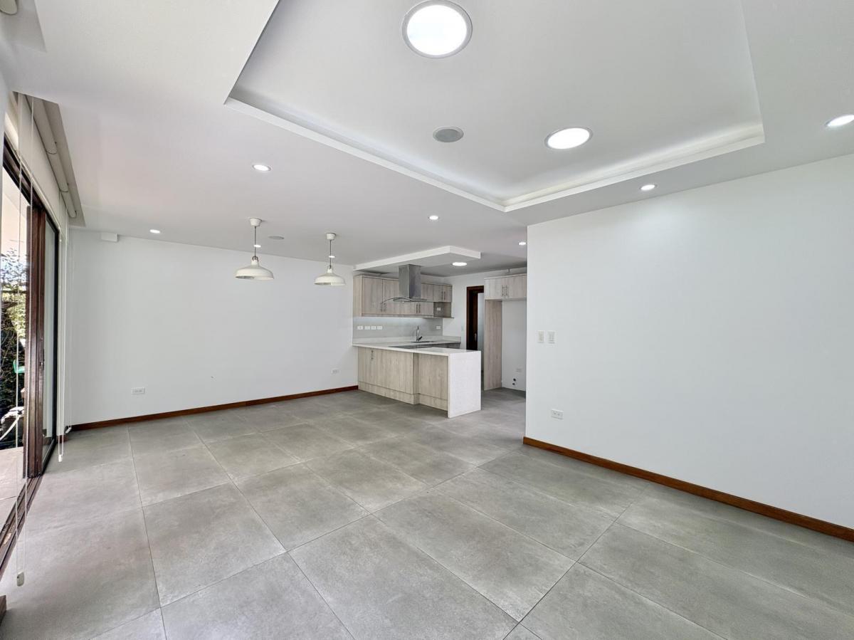 Casa en Venta Tumbaco – La Morita | 3 Dorm., Jardín, 2 Parqueaderos — imagen 9