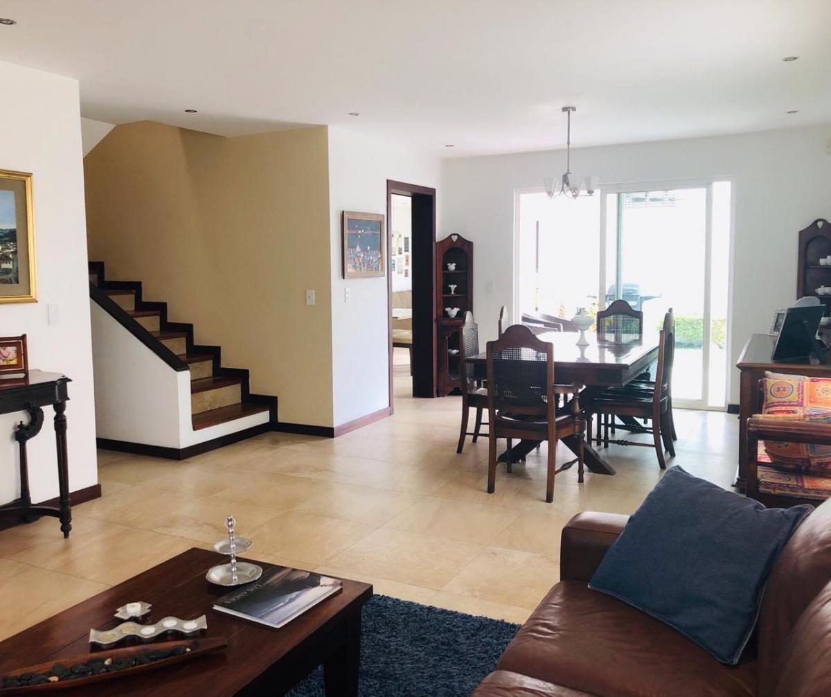 Re/max Futuro Vende Casa de 190 m² en Conjunto Privado Via Intervalles Tumbaco — imagen 8