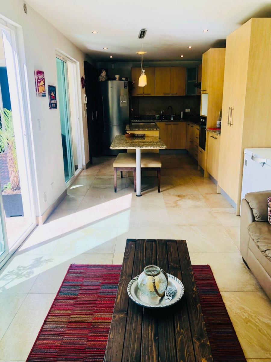 Re/max Futuro Vende Casa de 190 m² en Conjunto Privado Via Intervalles Tumbaco — imagen 7