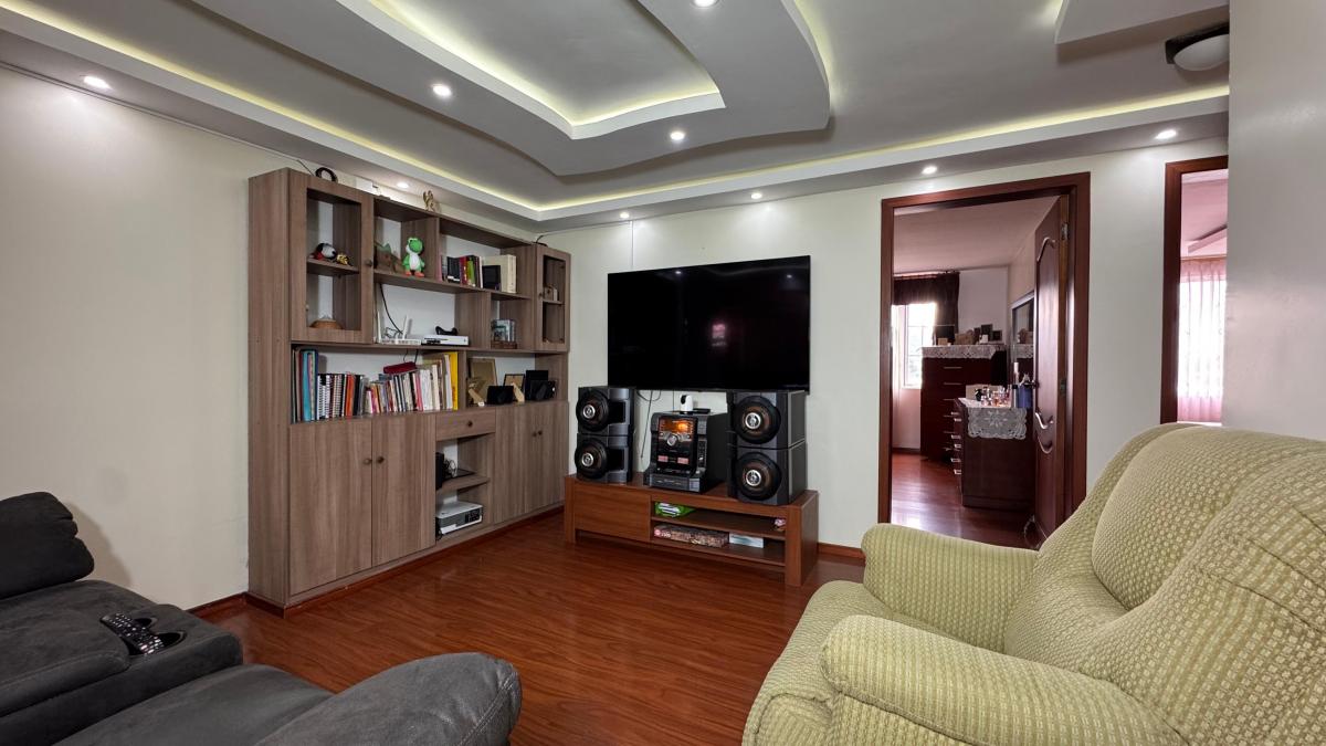 Venta Departamento Amplio Mas Suite en Urbanizacion Segura Sector Espe — imagen 9