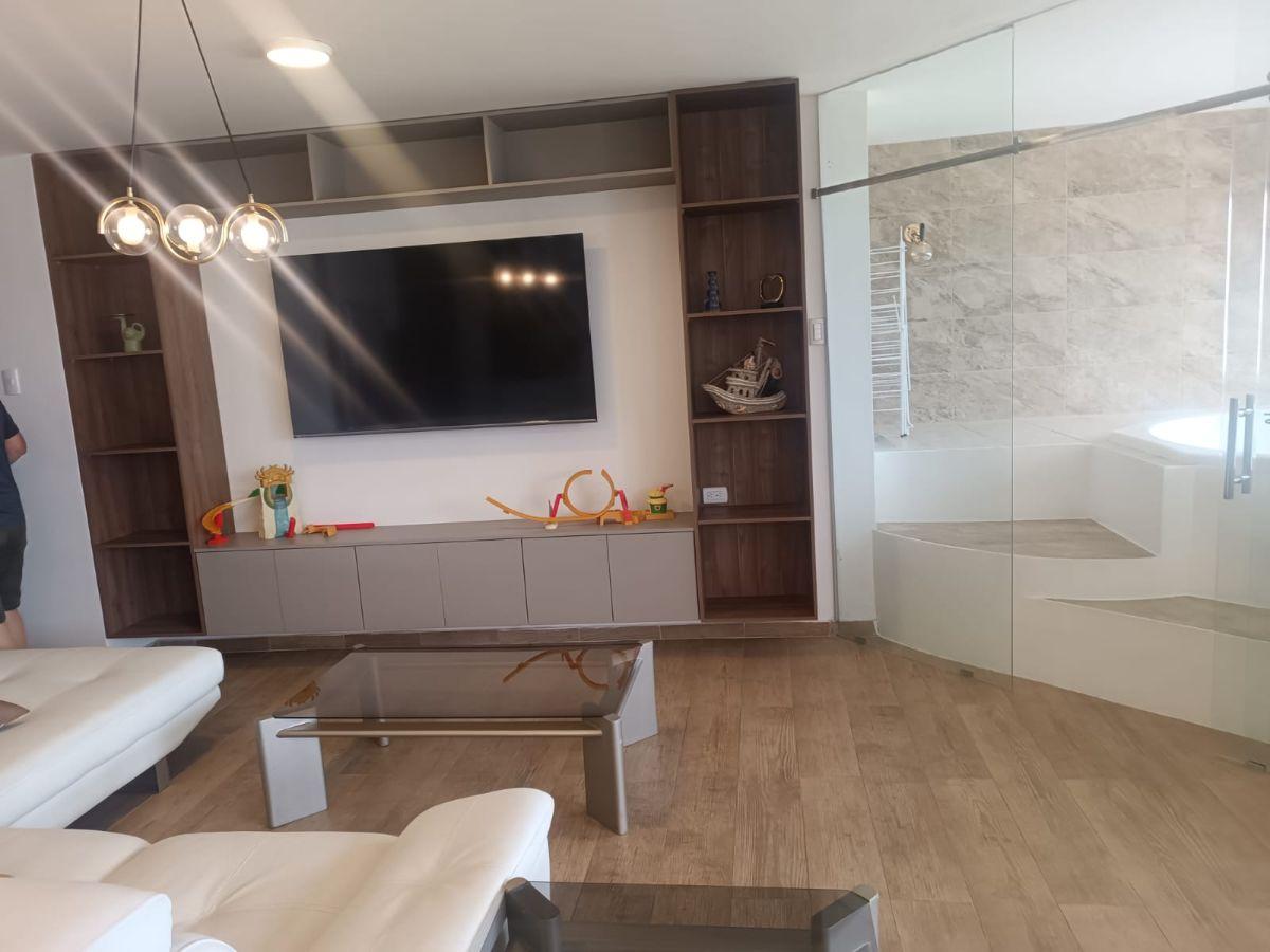Departamento Remodelado con Jacuzzi Frente Al Mar en Chipipe Salinas — imagen 6