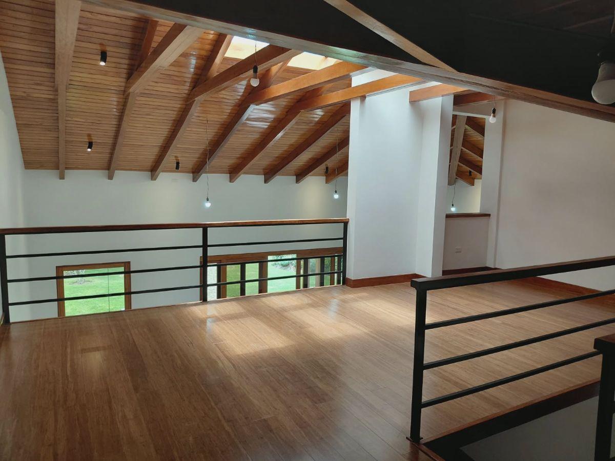 Casas en Venta Dentro de Pakakuna Gardens - Sector Checa — imagen 9