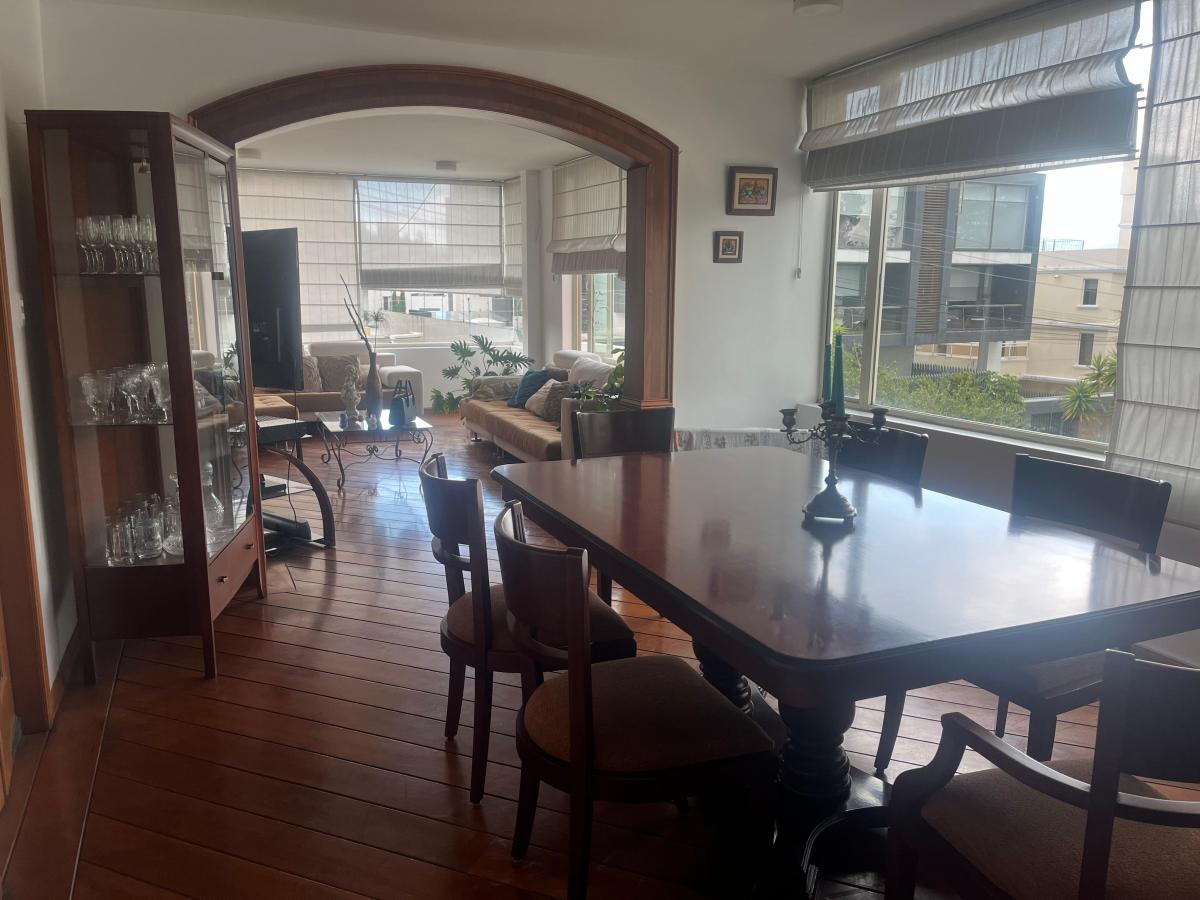 Vendo Bonita Casa Cuatro Dorm. - Sector Miravalle — imagen 3