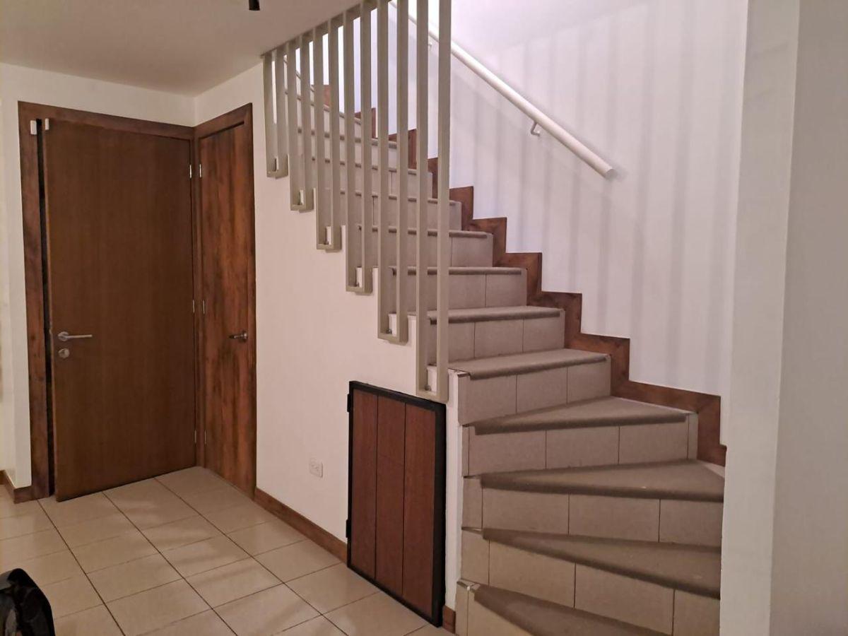 Casa de 112 m² con 3 Dorm. en Venta en Pomasqui — imagen 6