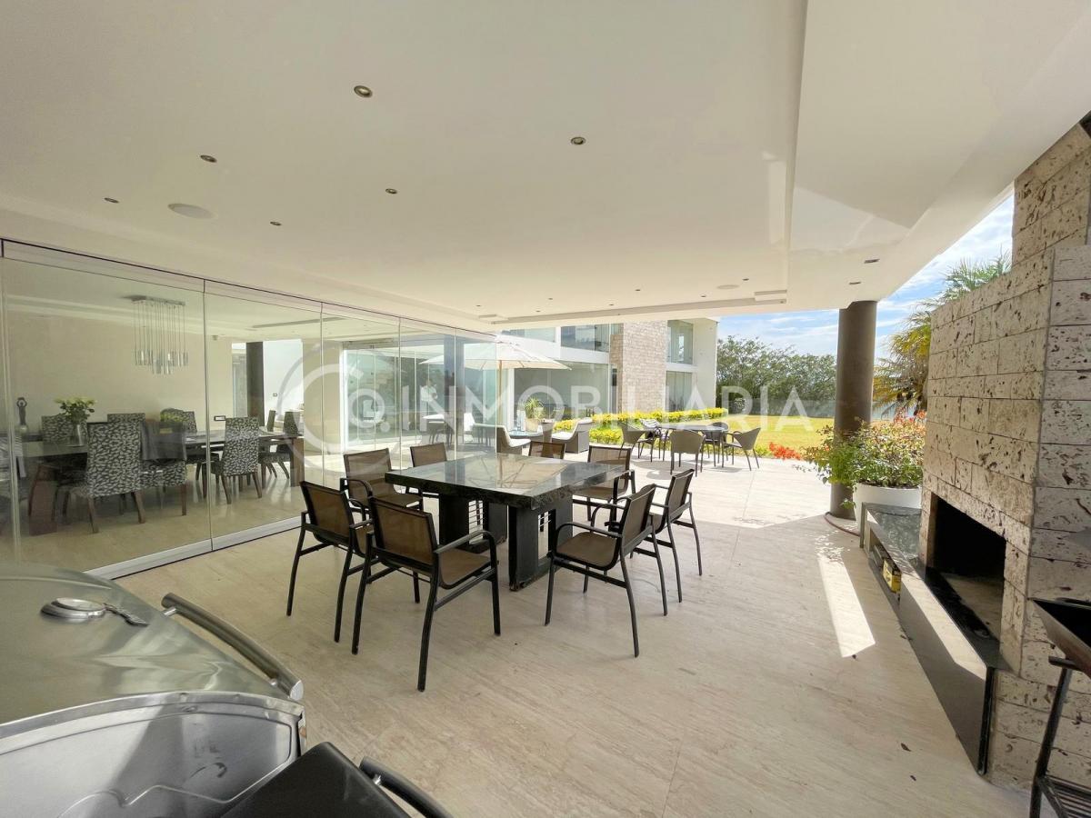 Casa de Lujo en Cumbayá — imagen 6