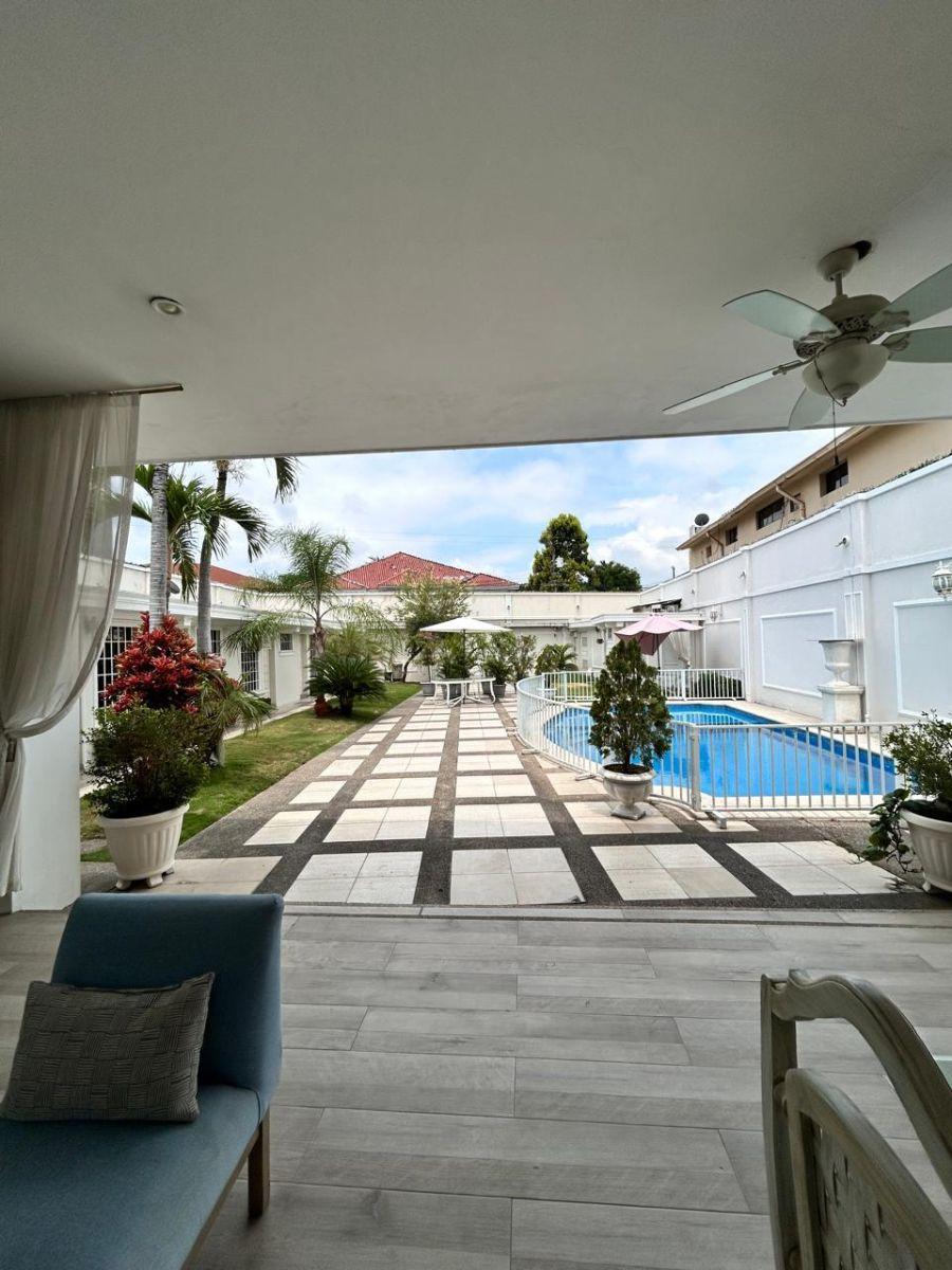 Hermosa Casa en Venta en La Urbanización Puerto Azul, Guayas — imagen 8