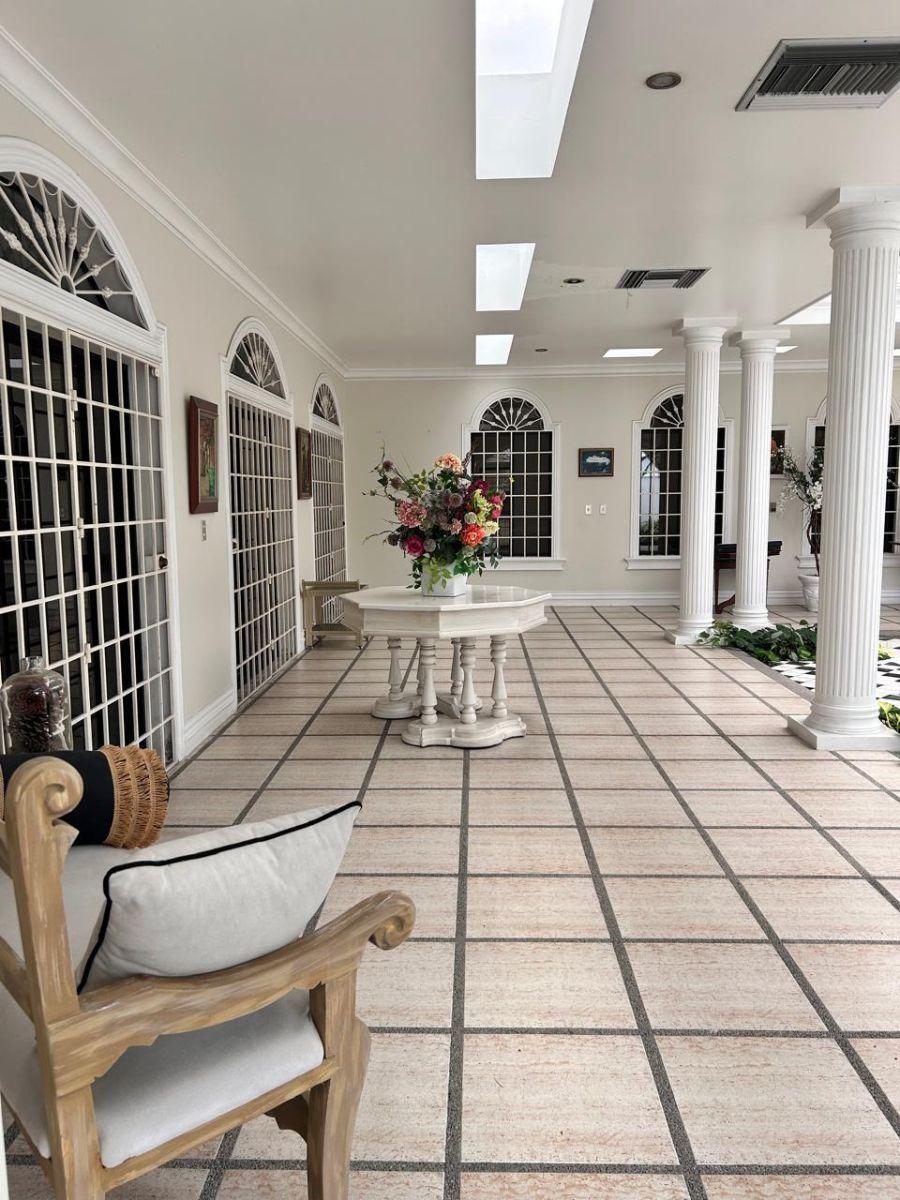 Hermosa Casa en Venta en La Urbanización Puerto Azul, Guayas — imagen 4