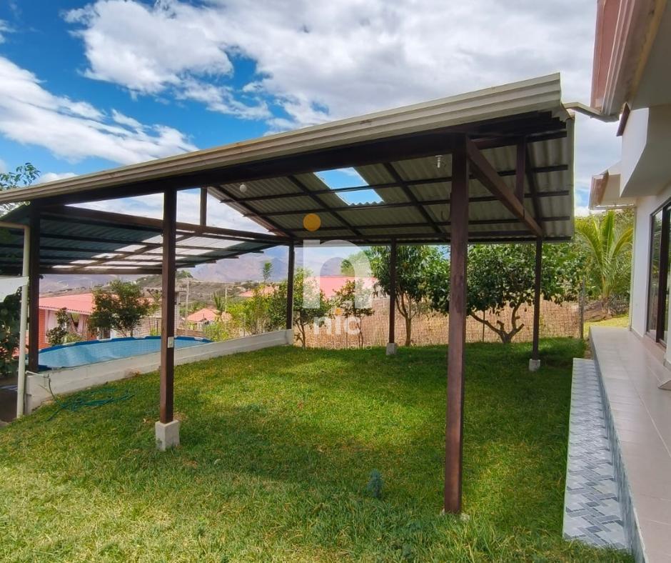 Casa Venta Yunguilla con Amplia Área Verdes, Azuay — imagen 8
