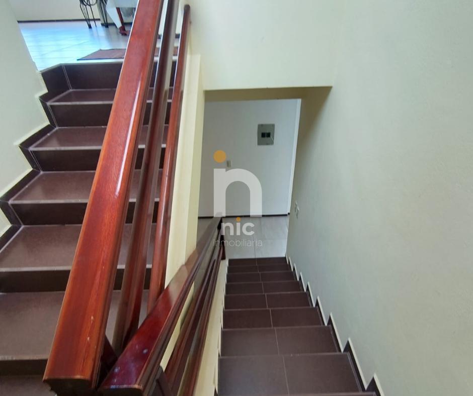 Casa Venta Yunguilla con Amplia Área Verdes, Azuay — imagen 6