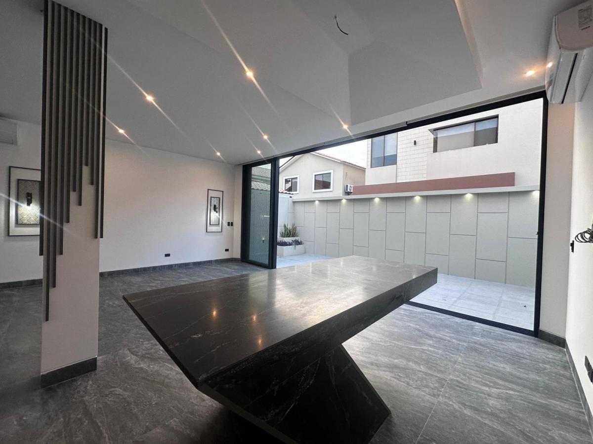 Venta de Casa en Ciudad Celeste con Patio y Jardín Privado Ad, Guayas — imagen 10