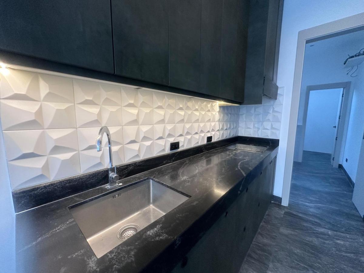 Venta de Casa en Ciudad Celeste con Patio y Jardín Privado Ad, Guayas — imagen 8