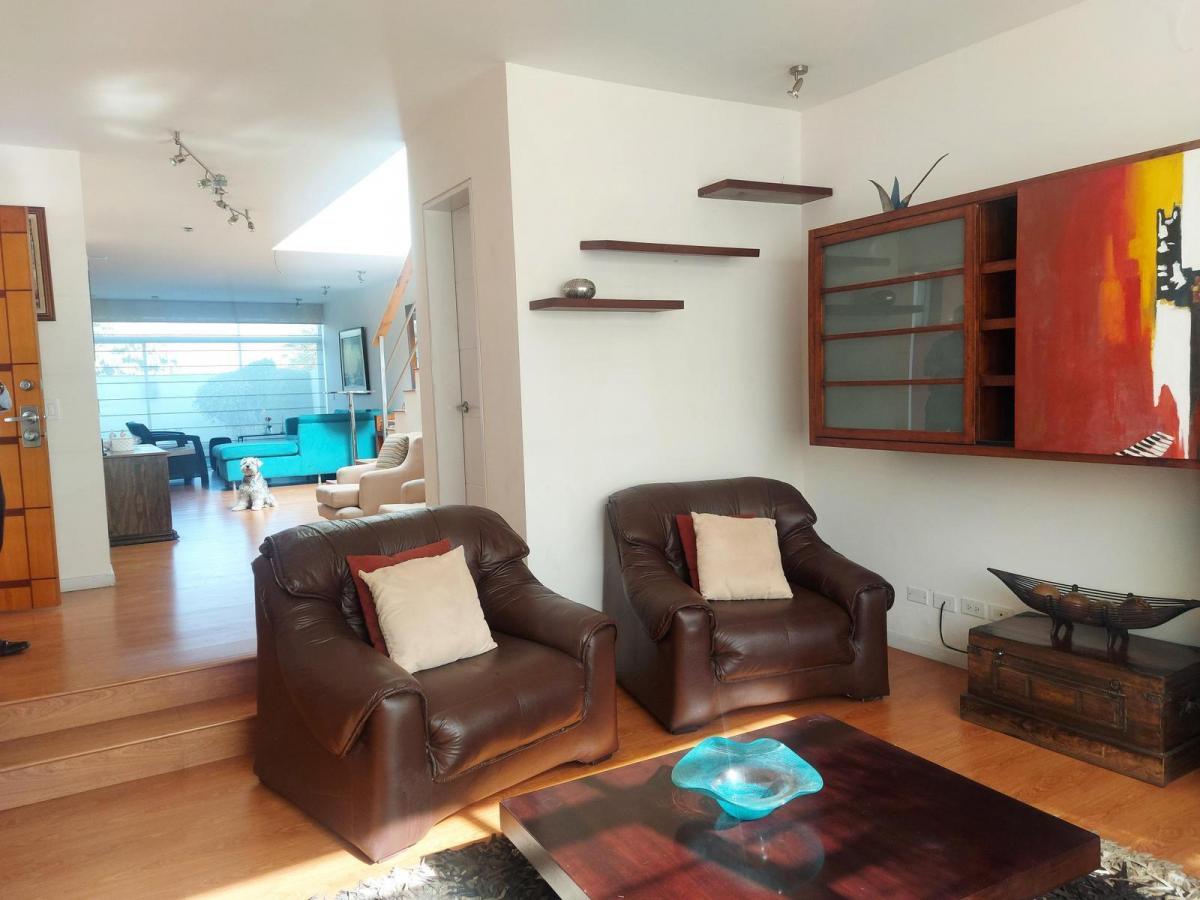 Casa de Venta en Cumbayá Sector San Juan Amplios Espacios — imagen 10