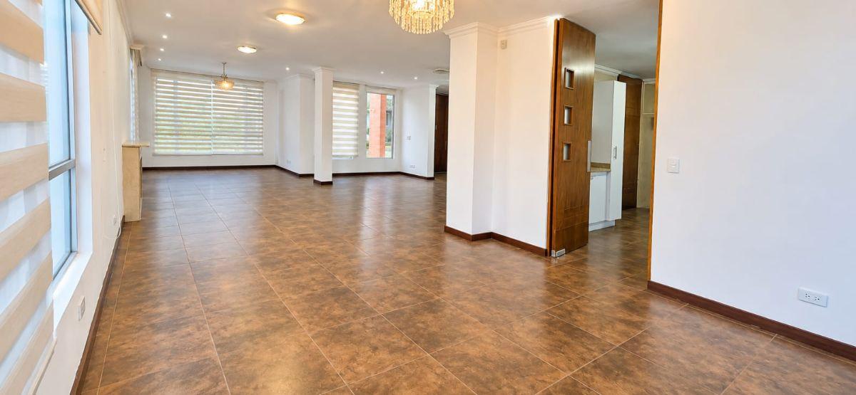 Venta de Casa 480 Mt 3 Dorm. Cumbaya — imagen 10