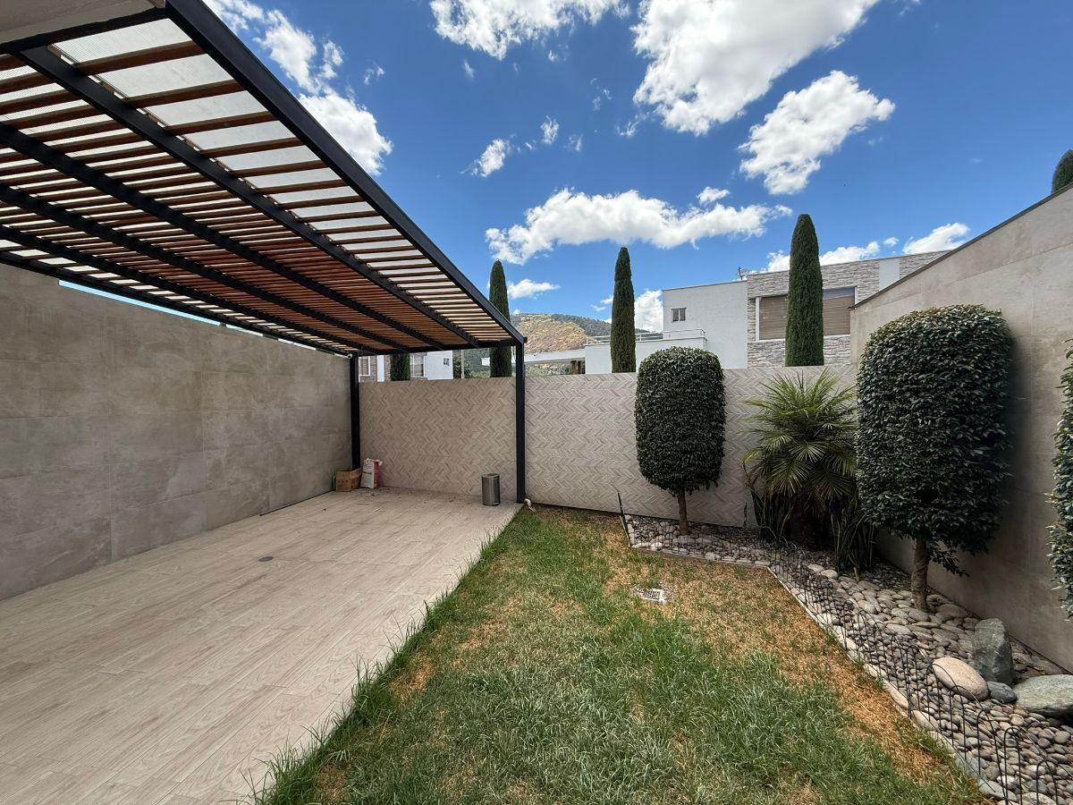 Los Chillos. Excelente Casa en Urbanización, La Joya Perfecta Para La Familia — imagen 9