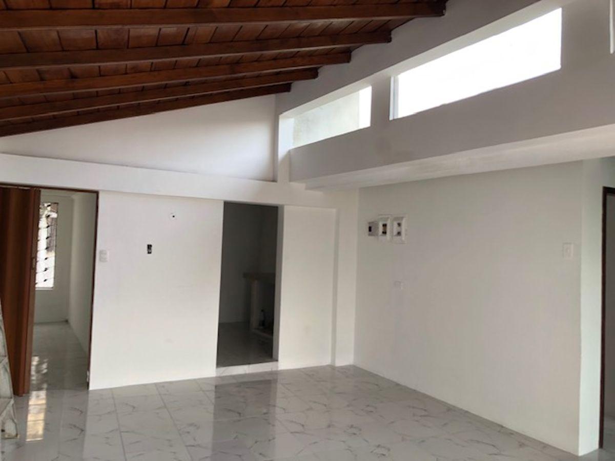 Vendo Casa con Piso Comercial Urdesa, Guayas — imagen 10
