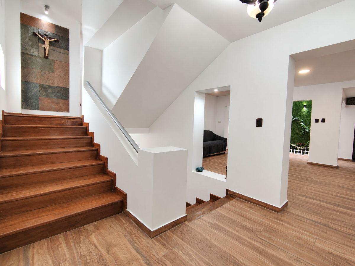 Casa Remodelada con Piscina en Goleta de Alcance, Guayas — imagen 8