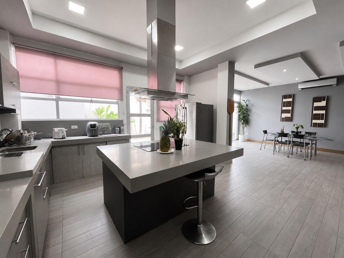 Casa de 3 Dorm. en Venta en Ciudad Celeste – Etapa La Ría, Guayas — imagen 9