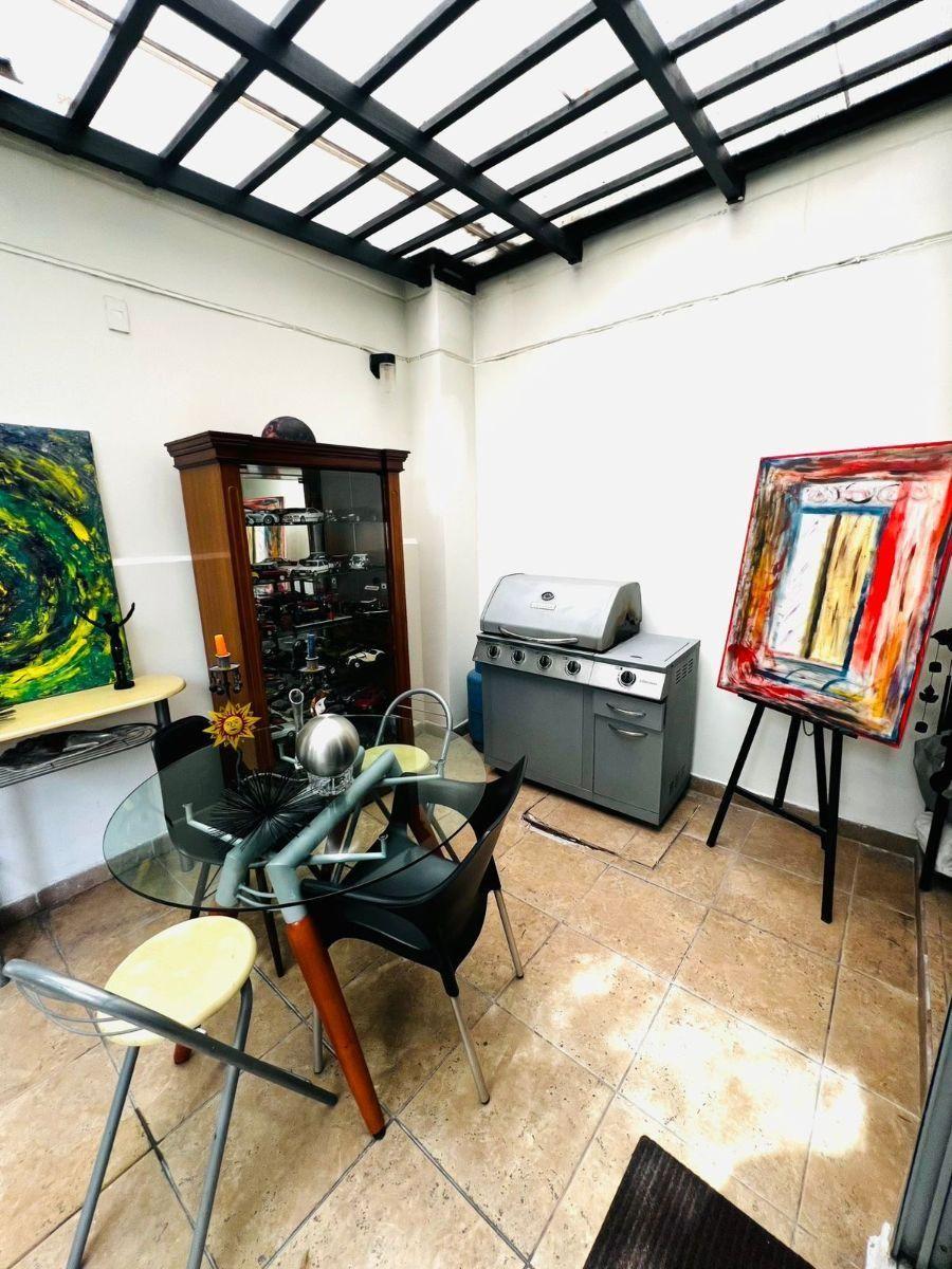 Vendo Excelente Departamento Jardines del Batán — imagen 8