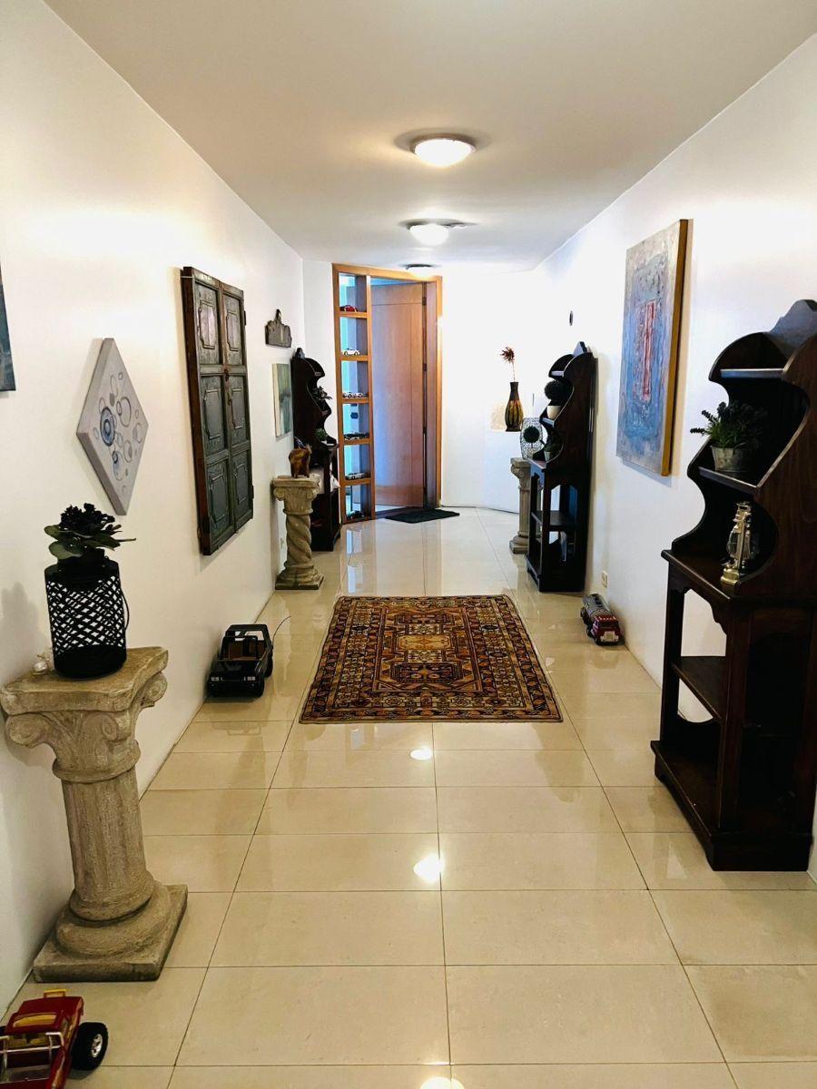 Vendo Excelente Departamento Jardines del Batán — imagen 5