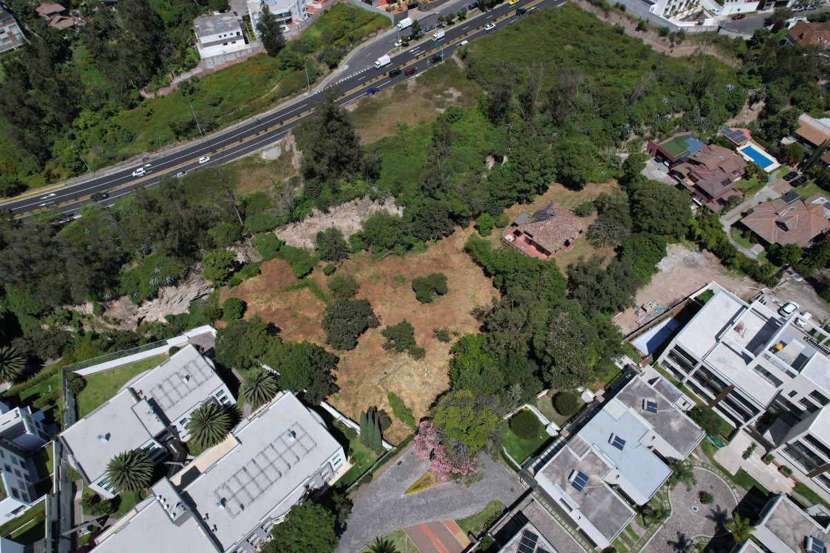 Venta Terreno 5418 m² Urb. Santa Lucía Cumbayá — imagen 5